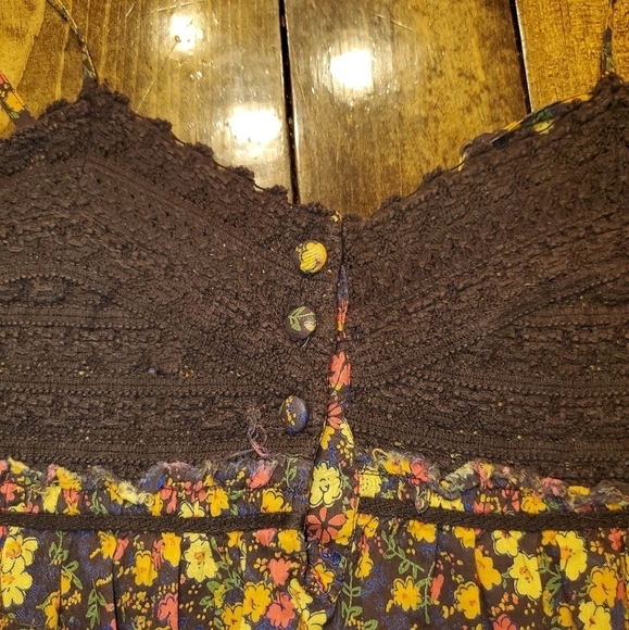 Fire Floral Tanktop Earthtones Medium - Picture 2 of 10